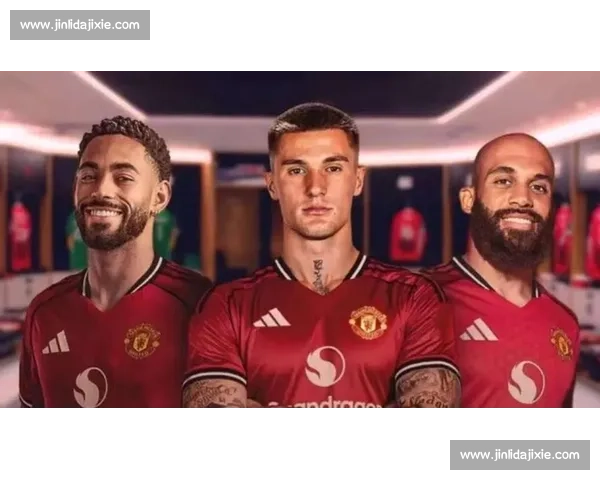 前曼联铁卫力荐双星:姆贝莫锋线利刃 + 库尼亚中场新核 前曼联铁卫力荐双星:姆贝莫锋线利刃 + 库尼亚中场新核