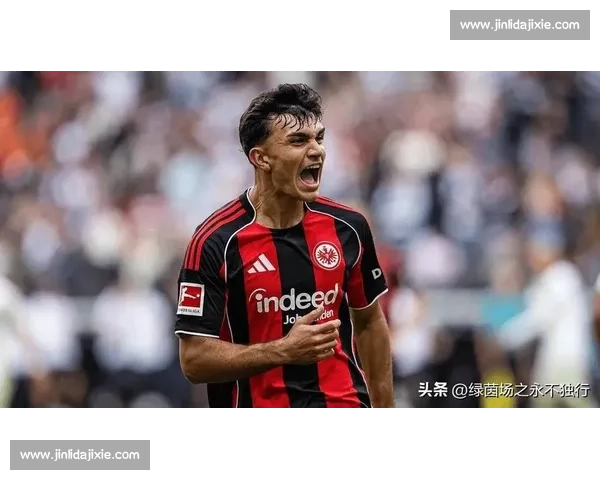 法兰克福 1500 万欧再报价哥本哈根新星，2000 万欧标价引发转会争夺战