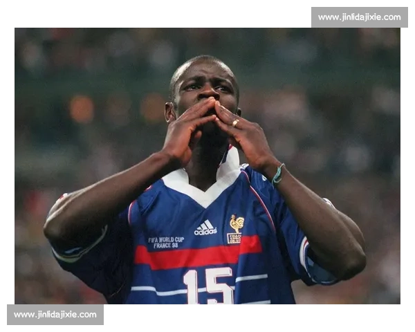 齐沃肯定图拉姆首发价值 强调高温下保持高水准