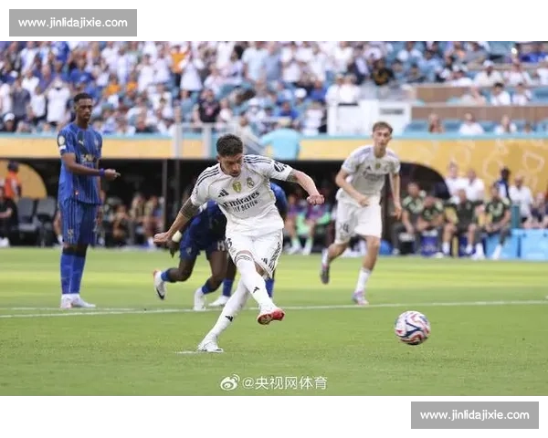 贡萨洛首秀破门 + 全场最佳！阿隆索执教皇马 1-1 战平利雅得新月